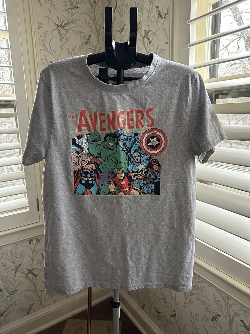 Avengers Tshirt Marvel CLASSIC MARVEL COMICS T-SHIRT ADULT Large
